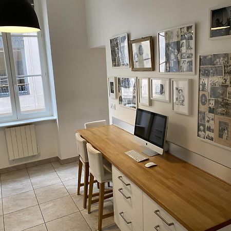 Chambre Confort Centre Ville Chez L'Habitant Lione Esterno foto