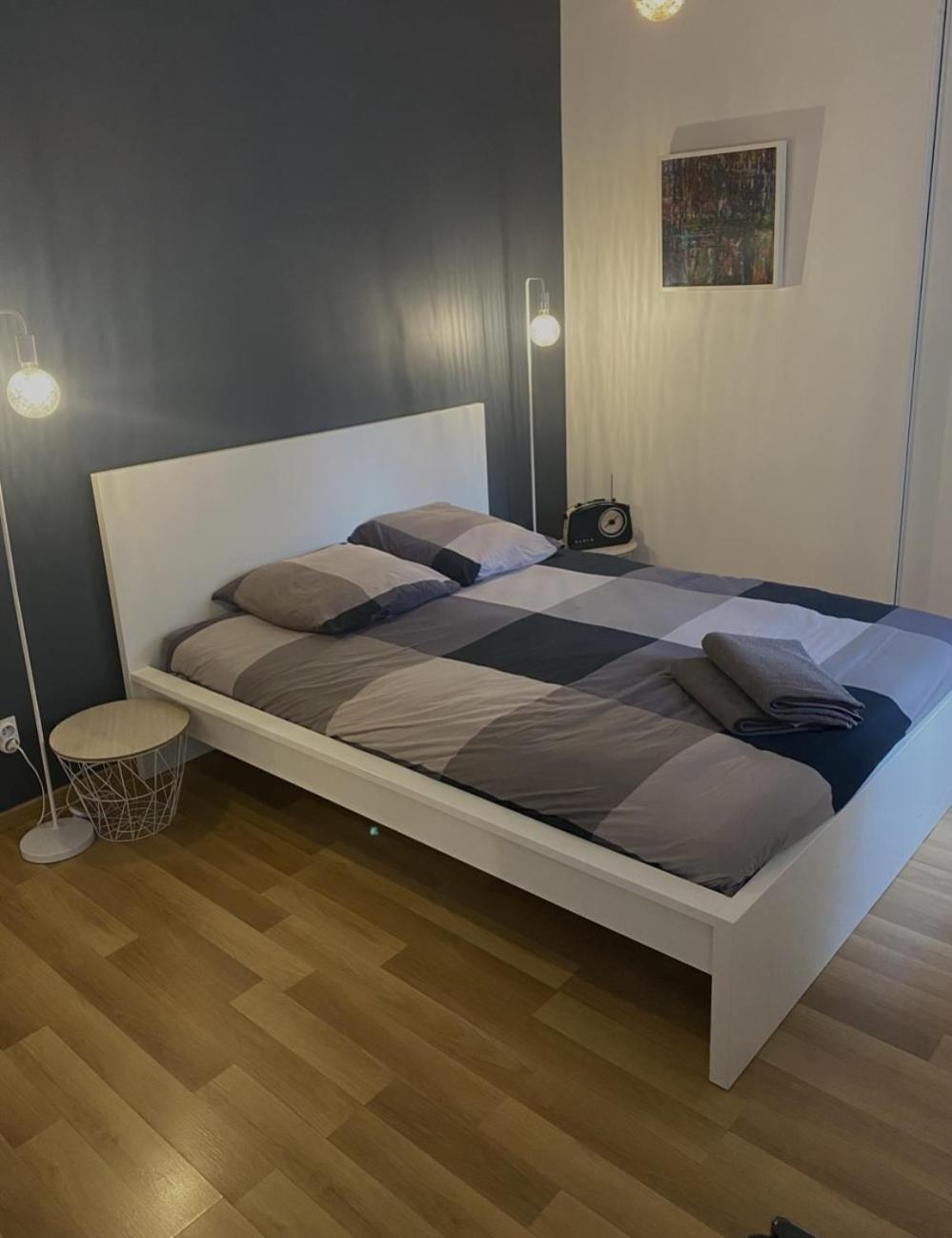 Chambre Confort Centre Ville Chez L'Habitant Lione Esterno foto